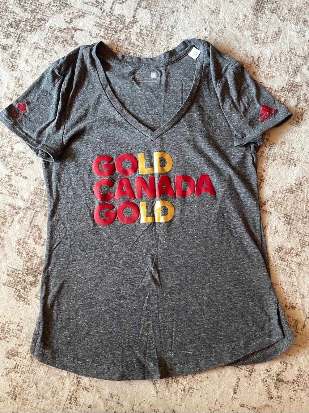 adidas Women's Gray V-Neck 'Gold Canada Gold' Short Sleeve Tee 🇨🇦